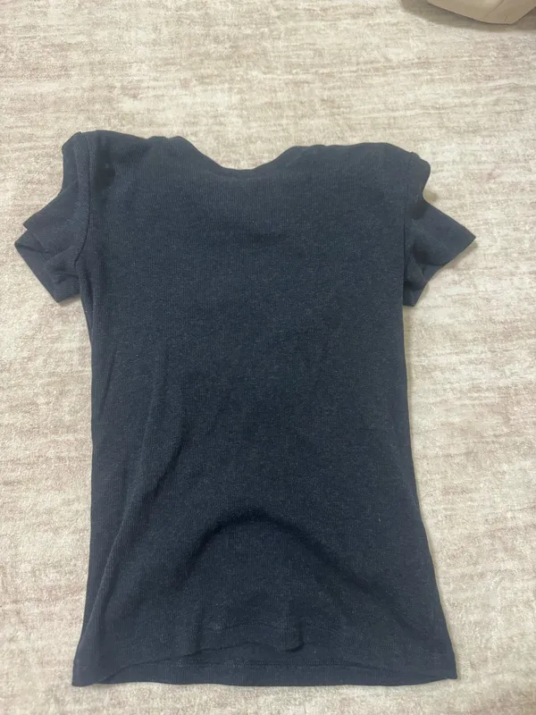 Aritzia homestretch ribbed tee size xs - Image 2
