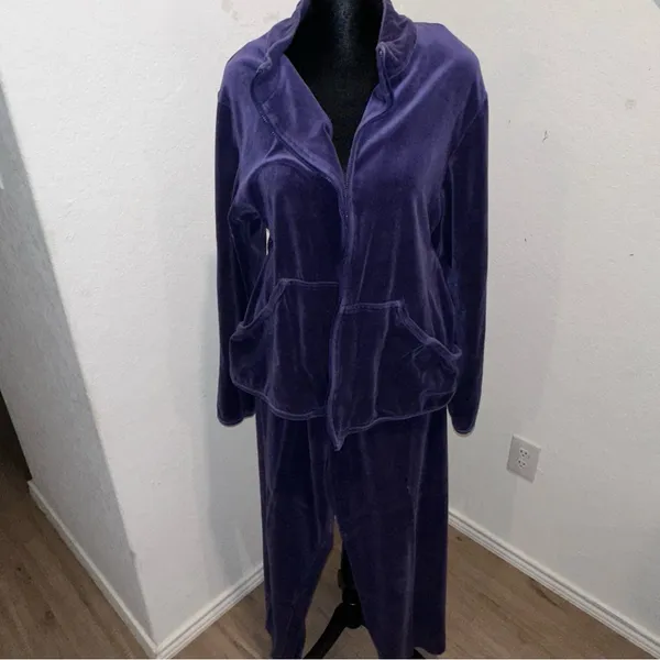 Velvet purple Jumpsuit with Jacket Size L - Image 4
