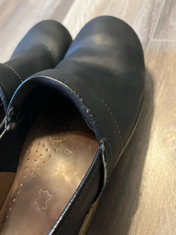 Dansko Professional Black Oiled Leather Clogs - Image 6