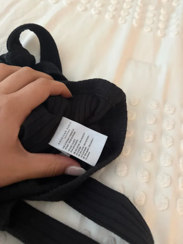 Cute black aerie top - Image 3