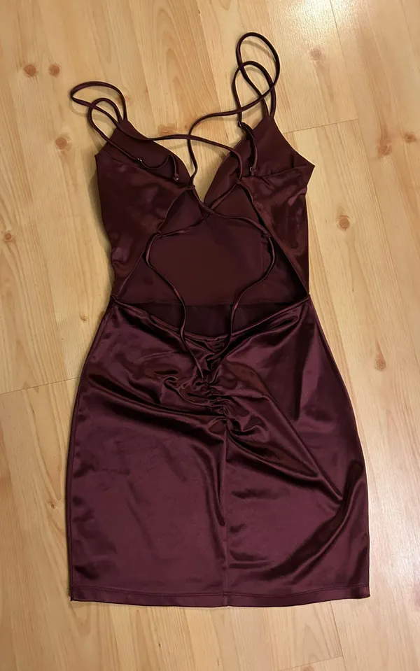 Windsor Strappy Deep Plum Dress - Image 2