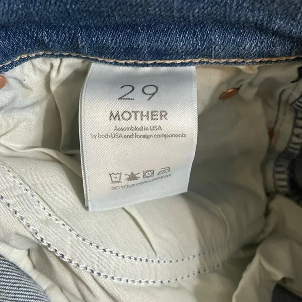 NWT MOTHER Denim Mid Rise Dazzler Ankle Fray Jeans Riding Cliffside Size 29 - Image 9
