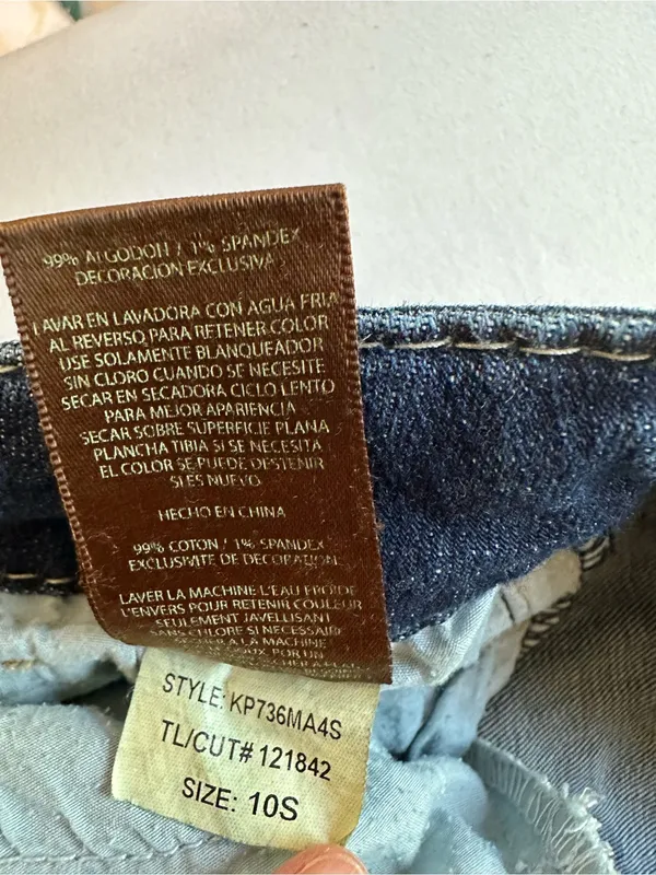KUT from the Kloth Natalie High Rise Bootcut Short Jeans 10S Dark Wash - Image 9