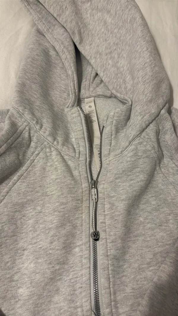 Lululemon Scuba Hoodie - Image 7