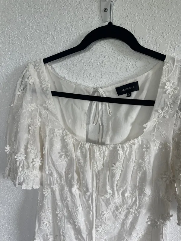 White dress Size M - Image 2