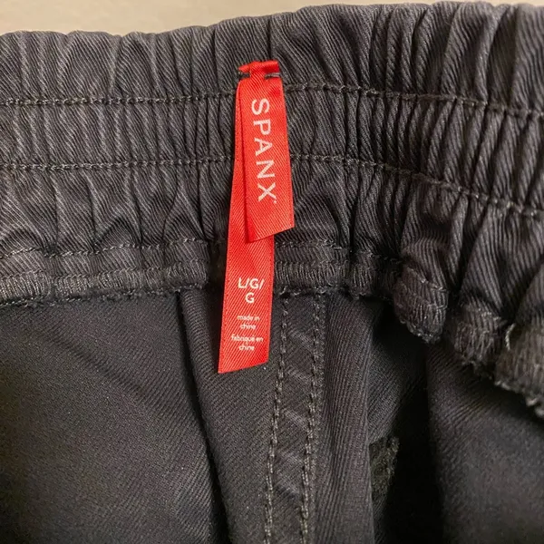 Spanx Stretch Twill Cargo Jogger Size L In Washed Black New With Tag - Image 6