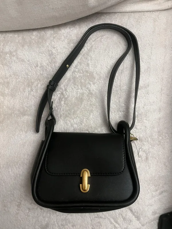 Black Leather Shoulder Bag - Image 2