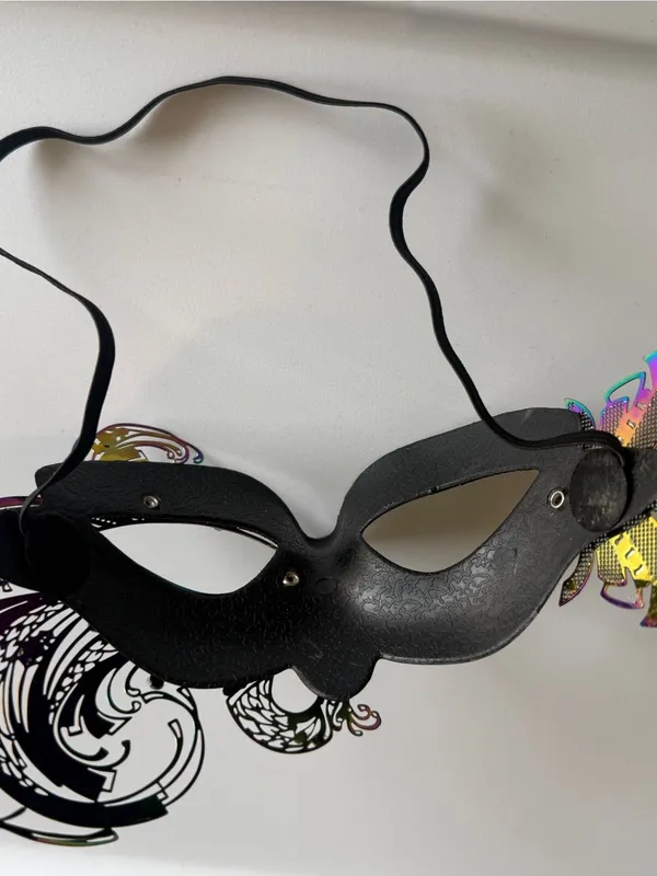 Spirit Black Venetian Peacock Masquerade Mask with Multicolor Lasercut Metal - Image 5