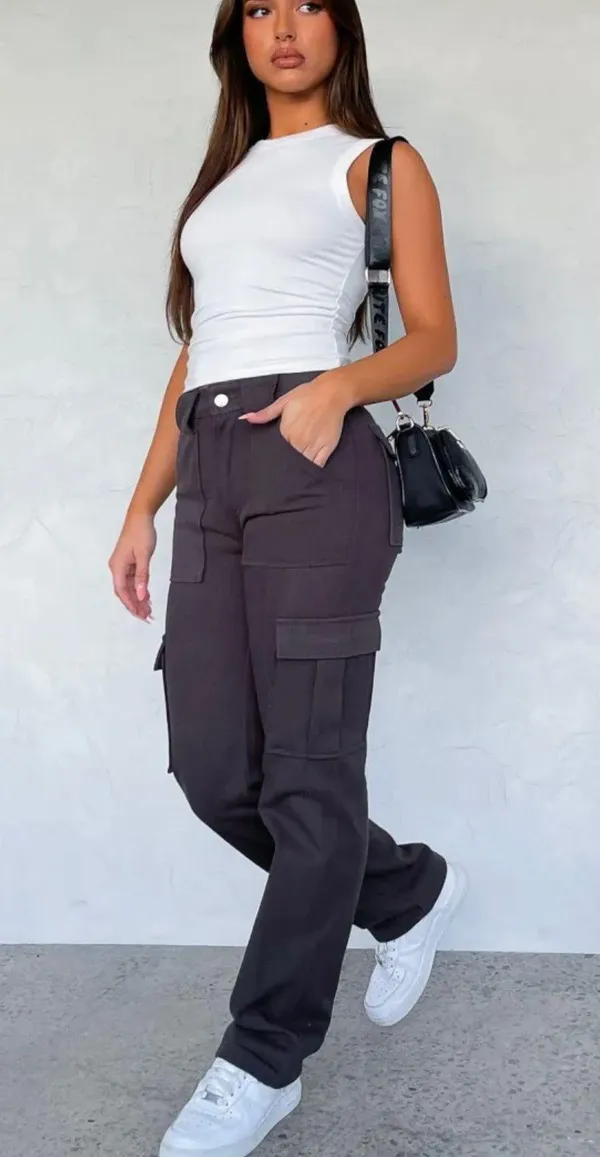 NWT White Fox Someone to you cargo pants charcoal size large - Image 2