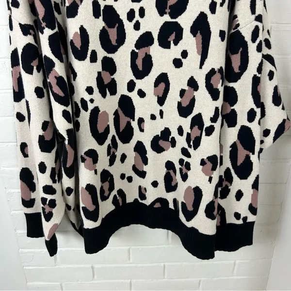 NWT Evri Animal Print Cozy Knit Sweater Plus Size 4X - Image 6