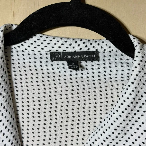 Adrianna Papell Women's Medium White Black Polka Dot Wrap Tie Waist Blouse - Image 2