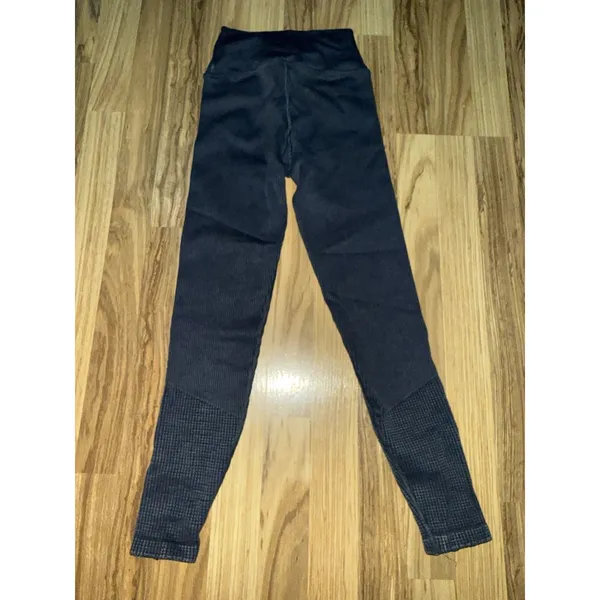 Offline by Aerie Women's Sz XXS Gray Ribbed Knit Thermal‎ Athletic Leggings - Image 7