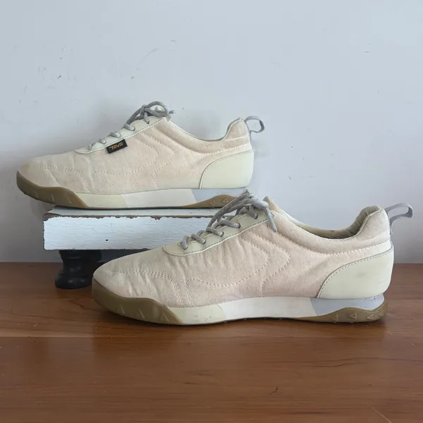 Teva Canyonview Low RP Women 7 Cream Tan Outdoor Hiking Sneakers 1124040 - Image 2