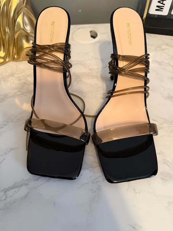 Pretty Little Thing Heels Black Strappy - Image 2