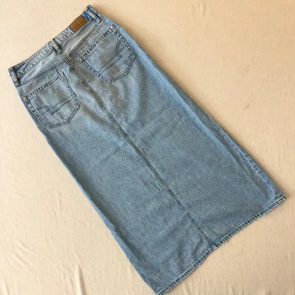 American Eagle‎ Low Rise Maxi Denim Skirt Light Wash Size 000 - Image 2