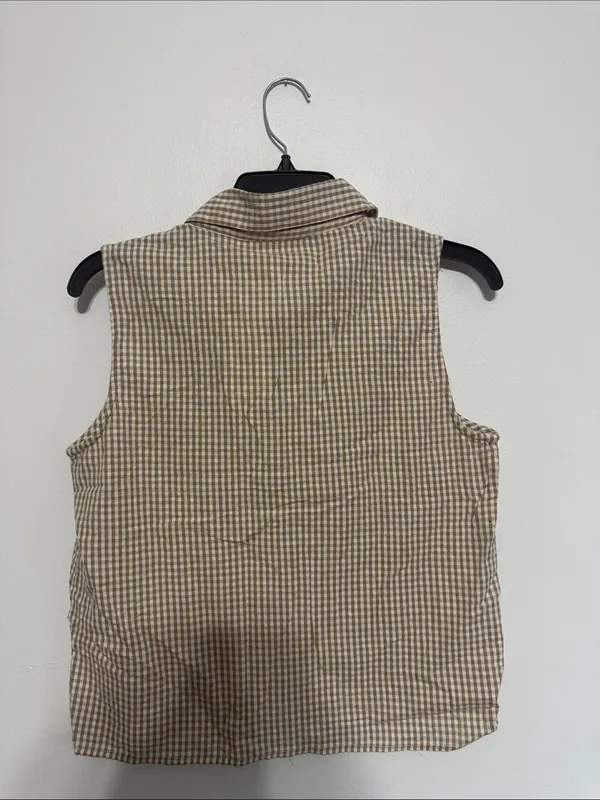 Sim & Sam Sleeveless Gingham Button Front Top in Beige - Image 8