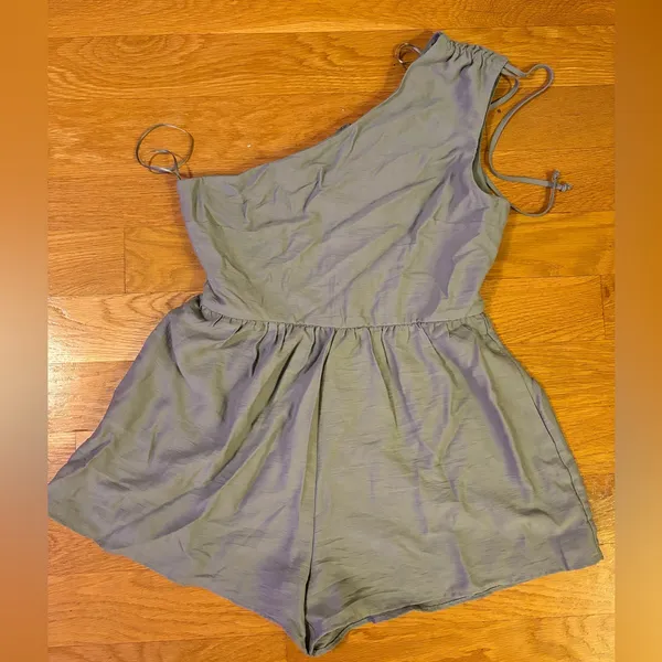 Francesca’s Romper - Image 5