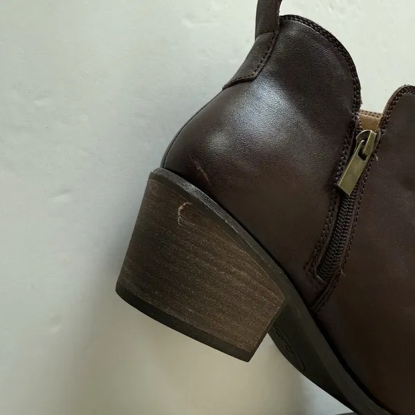 Earth Women’s 6.5‎ Marisole Block Heel Slip On Zipper Brown Leather Ankle Boots - Image 13