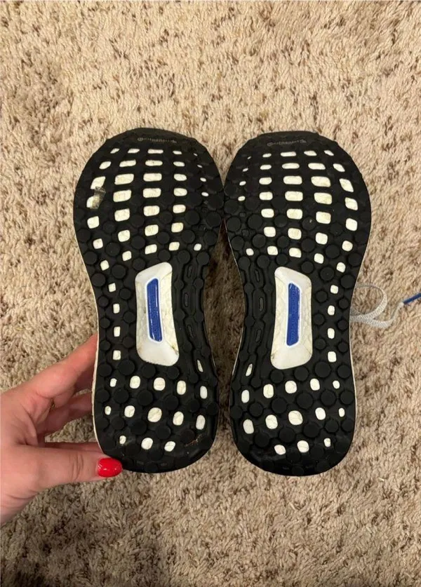 Adidas Ultraboost Shoes - Image 5