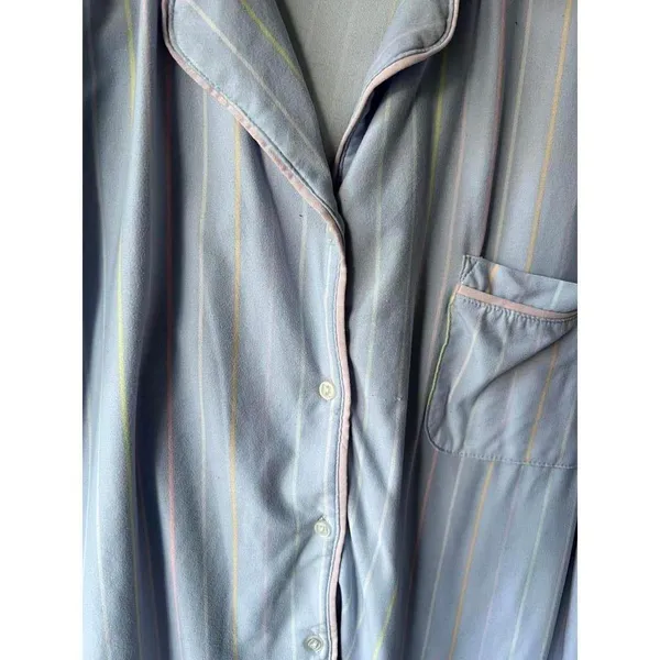 Relaxing Baby Blue Striped Pajama Set by Crown & Ivy size 1X - Image 3