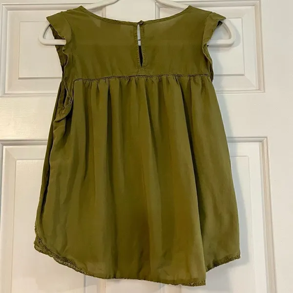Ann Taylor LOFT Army Green Babydoll Pleated Blouse Medium - Image 2