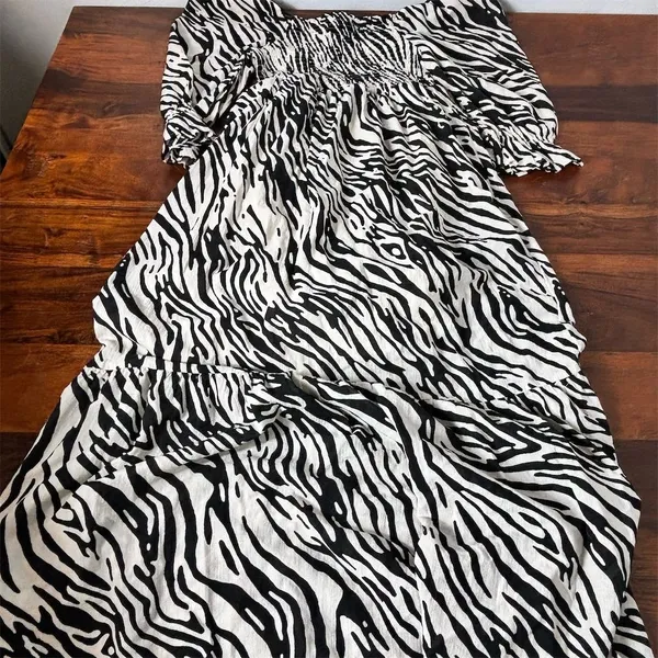 M&S Collection Women's Zebra Print‎ Tiered Puff Sleeve Dress Size 8 - Image 8