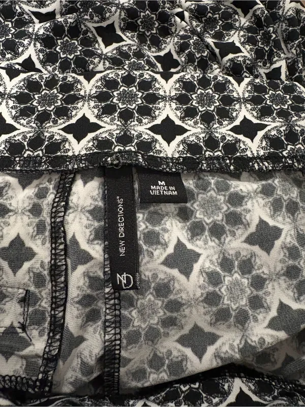 New directions pull on floral boho Printed Wide-Leg Pants Black‎ & White medium - Image 4
