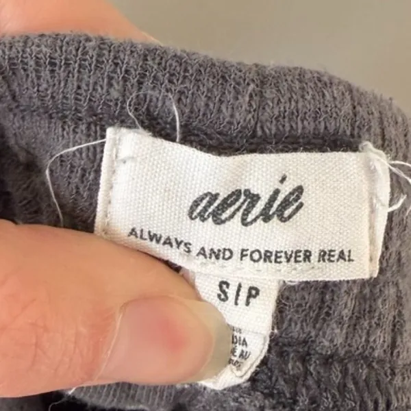 Aerie Gray Sweatshorts Women's Small - Image 3