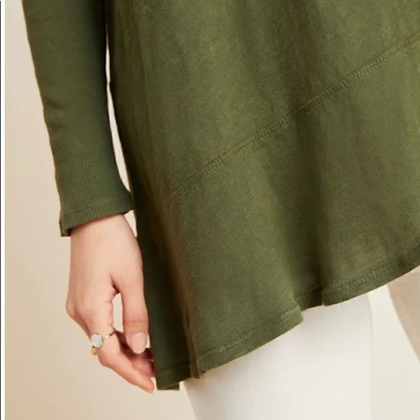 NWT Anthropologie Paula seamed Asymmetrical Tee M - Image 4