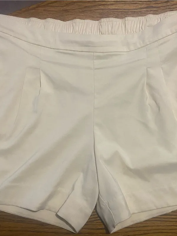Nike  Dri-FIT Pale Yellow - Image 4