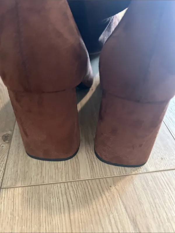 Jeffrey Campbell brown suede knee-high, Size 8, NWT no box - Image 4