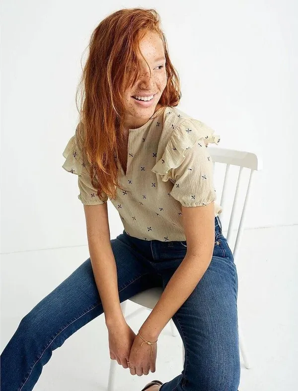 Womens Size S Madewell Embroidered Top EUC - Image 2