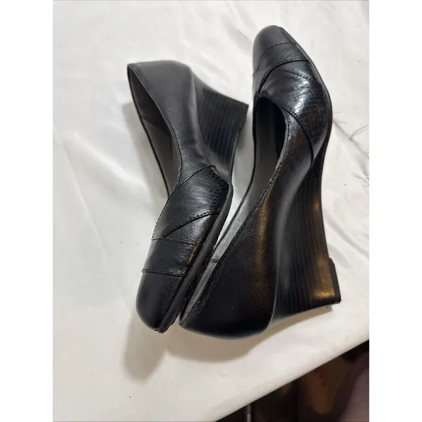 Life Stride Comfort Wedge Shoes Women's 7.5 M Black Dress Shoe Pump - Image 9