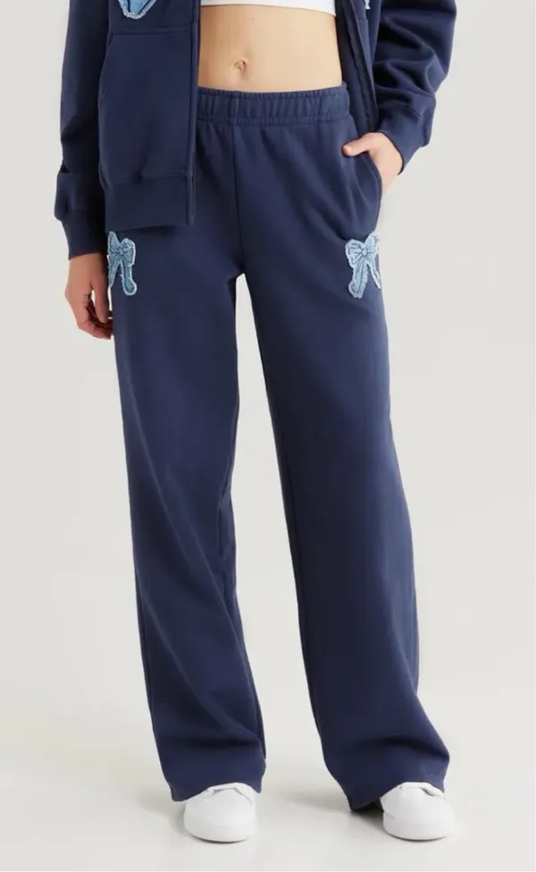 Pacsun Beverly & beck bow sweatpants - Image 2