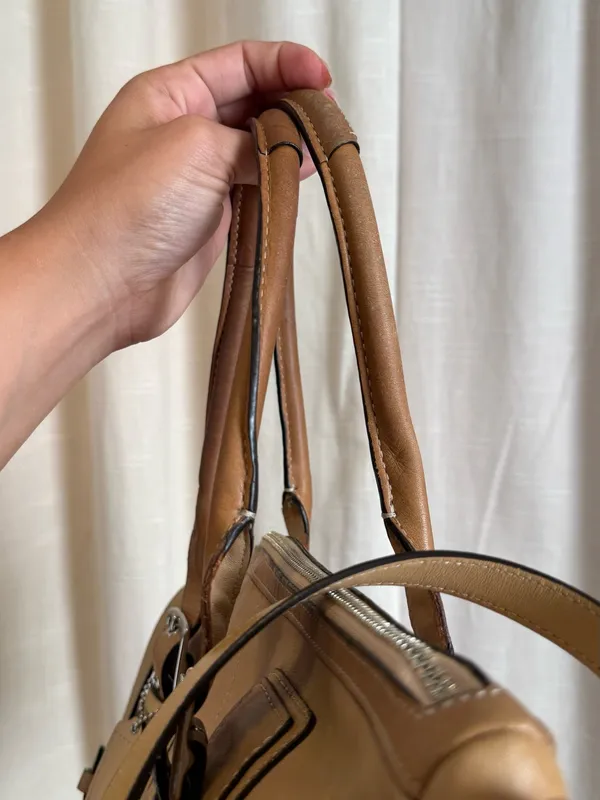 Coach Tan Leather Shoulder Satchel with Adjustable Strap - Image 5