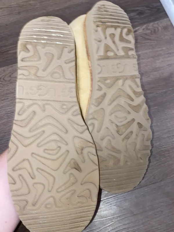 Ugg Boots size 8 - Image 2