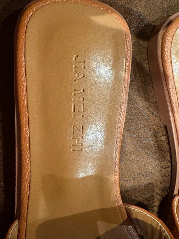 Women’s sandals Tan Size 38 European . 7 is - Image 3