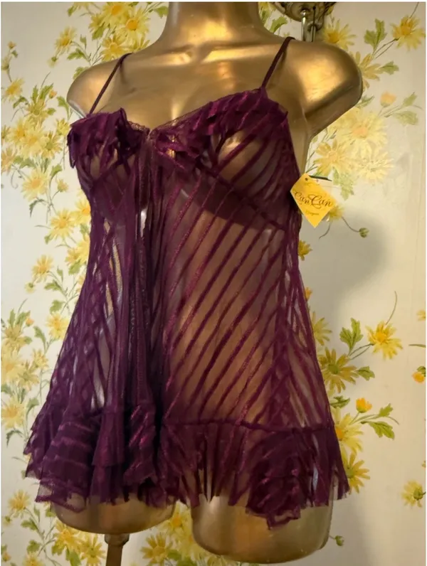 Sexy see through burgundy top size 32 - Image 12