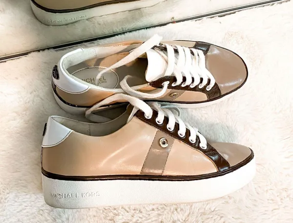 Platform Sneaker  - Image 2