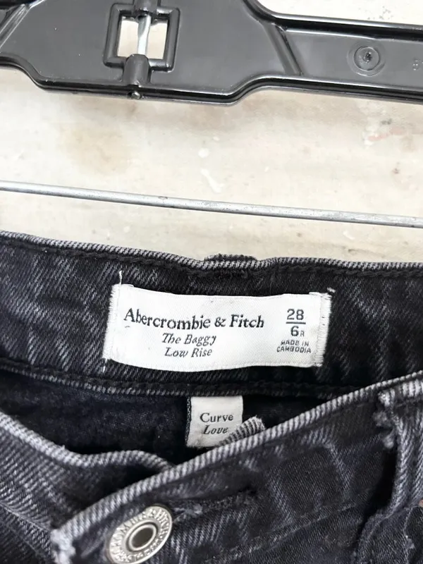 Abercrombie the Low Rise Baggy Jeans Curve Love - Image 3