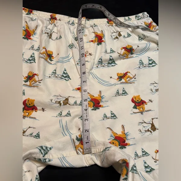 Disney Winnie the Pooh size extra large pajama pants with a cute winter scene. - Image 10