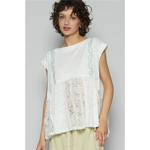 POL‎ Embroidered Detail Boat Neck Cap Sleeve Lace Blouse - Image 2