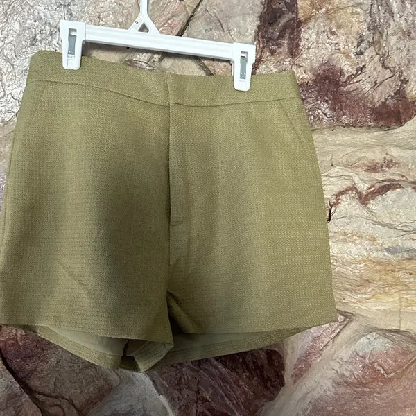Commense Button Vest With Shorts Set size medium Green - Image 4