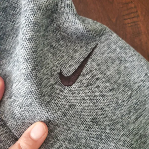 Gray Nike sweatshirt size medium women's extremely warm - Image 2