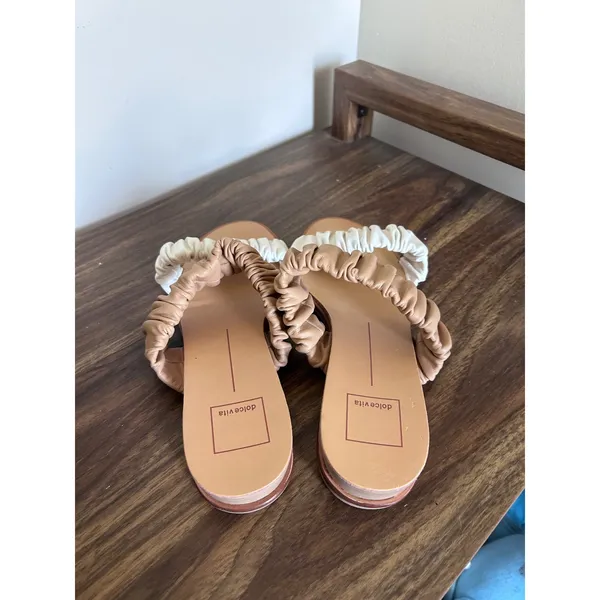 Dolce Vita Indre Ruched Slide‎ Sandals Tan Cream Leather Flat Womens 8.5 - Image 2