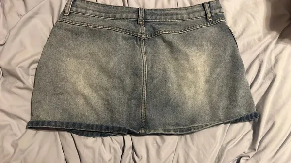Amazon Blue jean skirt - Image 2