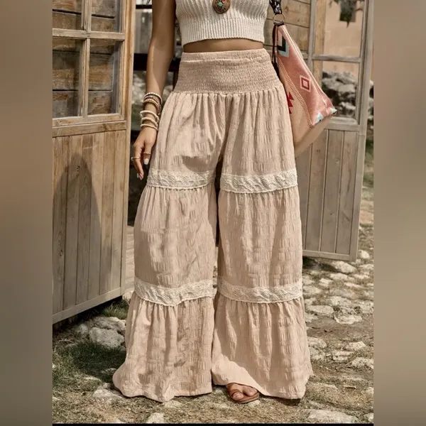 Boutique Boho Chic Crochet Lace Tiered Wide Leg Textured Palazzo Pants Coastal Cowgirl L - Image 3