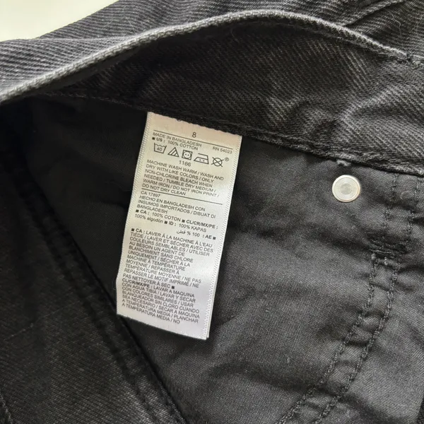 Old Navy Black‎ Jean Shorts - Image 4