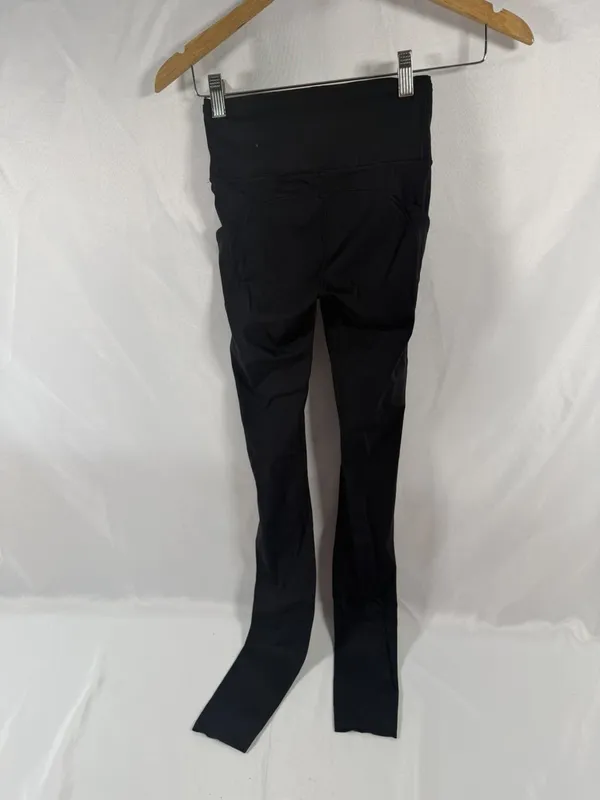 Lululemon Fast and Free legging tight 31" Non-reflective; Black Size 2 - Image 2