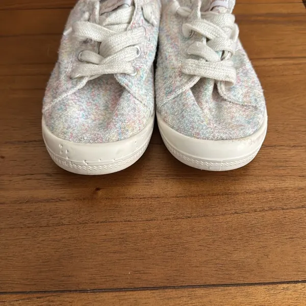 Tommy Bahama Women's Multicolor Lightweight Pastel Sneakers Size 7.5 - Image 2
